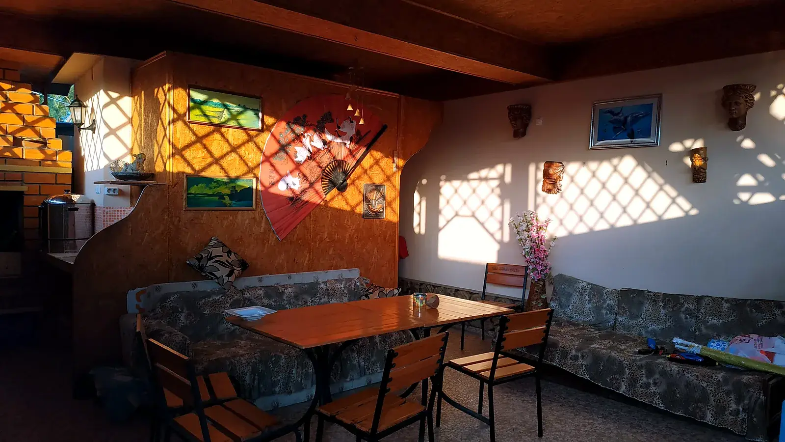 Галерея 106